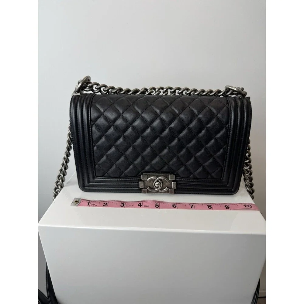 CHANEL authentic medium